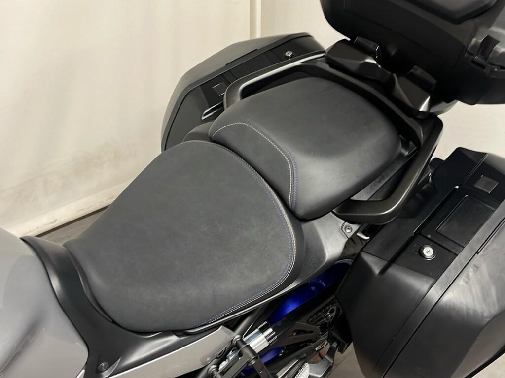 TRACER 900