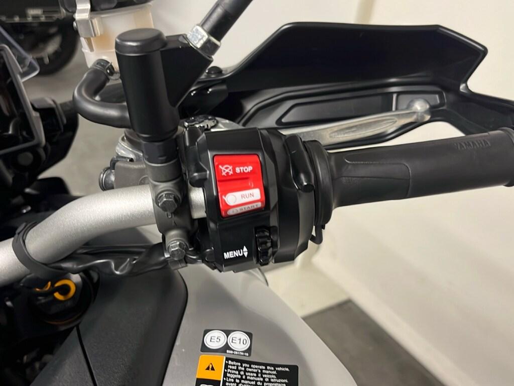 TRACER 900
