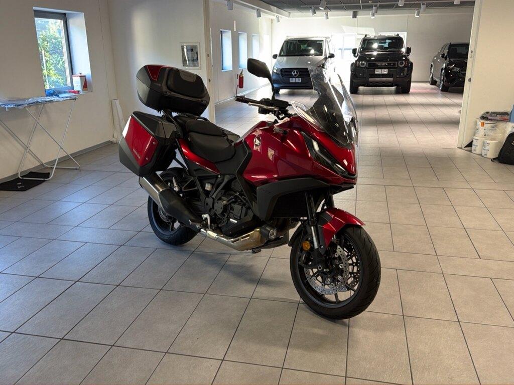 NT 1100