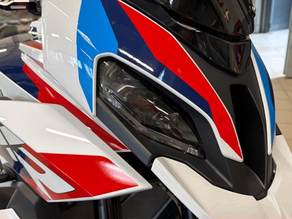 M 1000 XR
