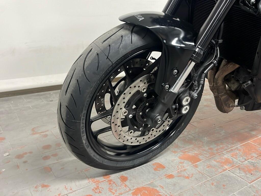 MT-09 890