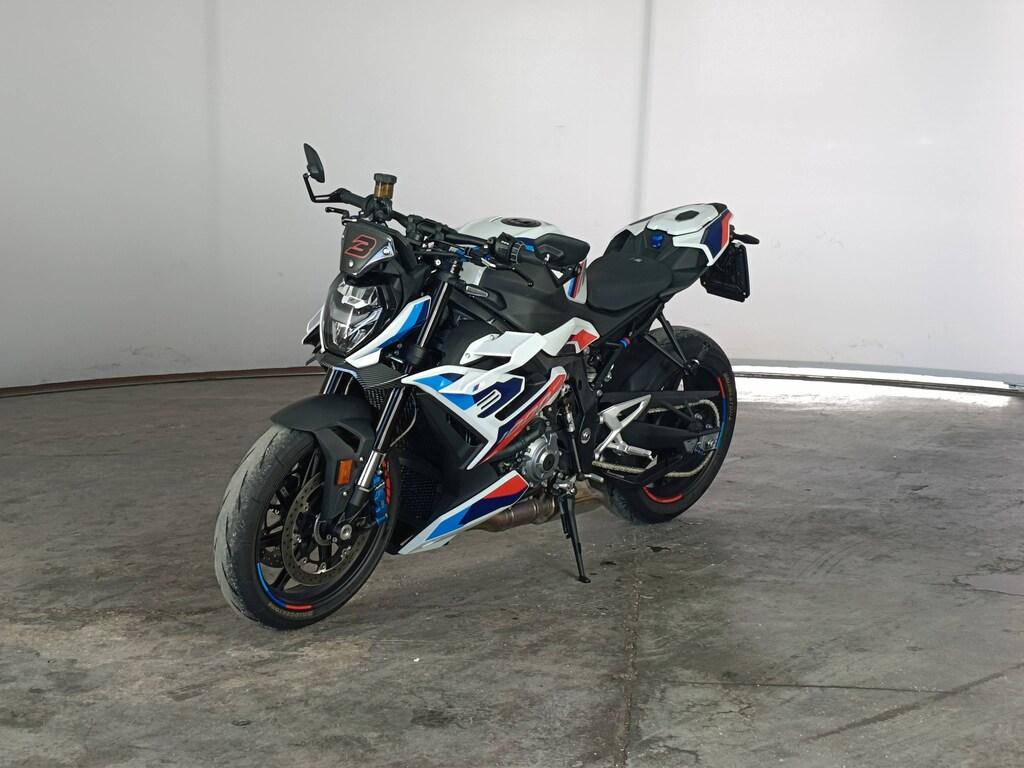 M 1000 R