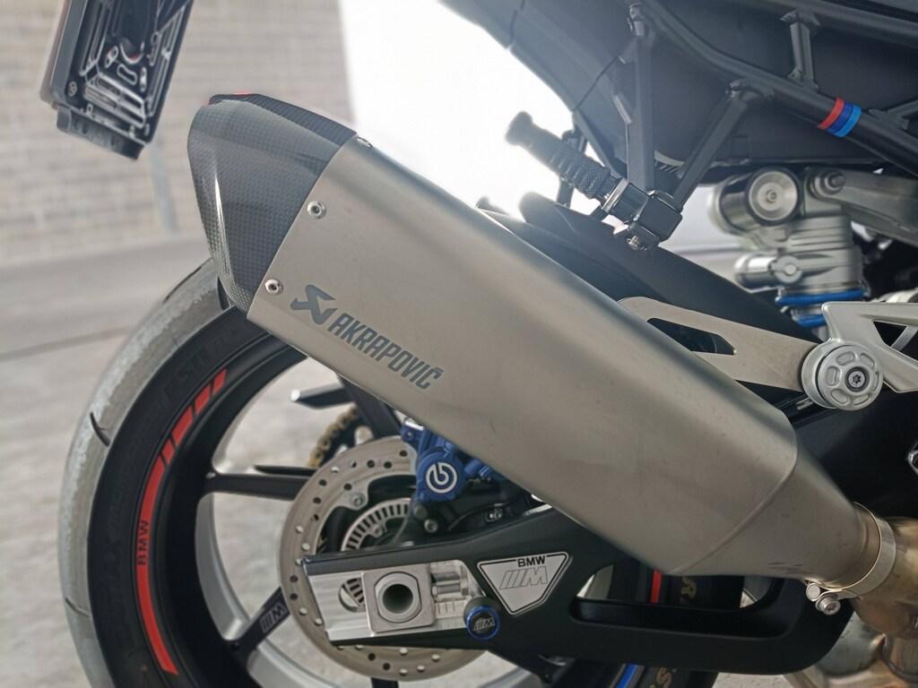 M 1000 R