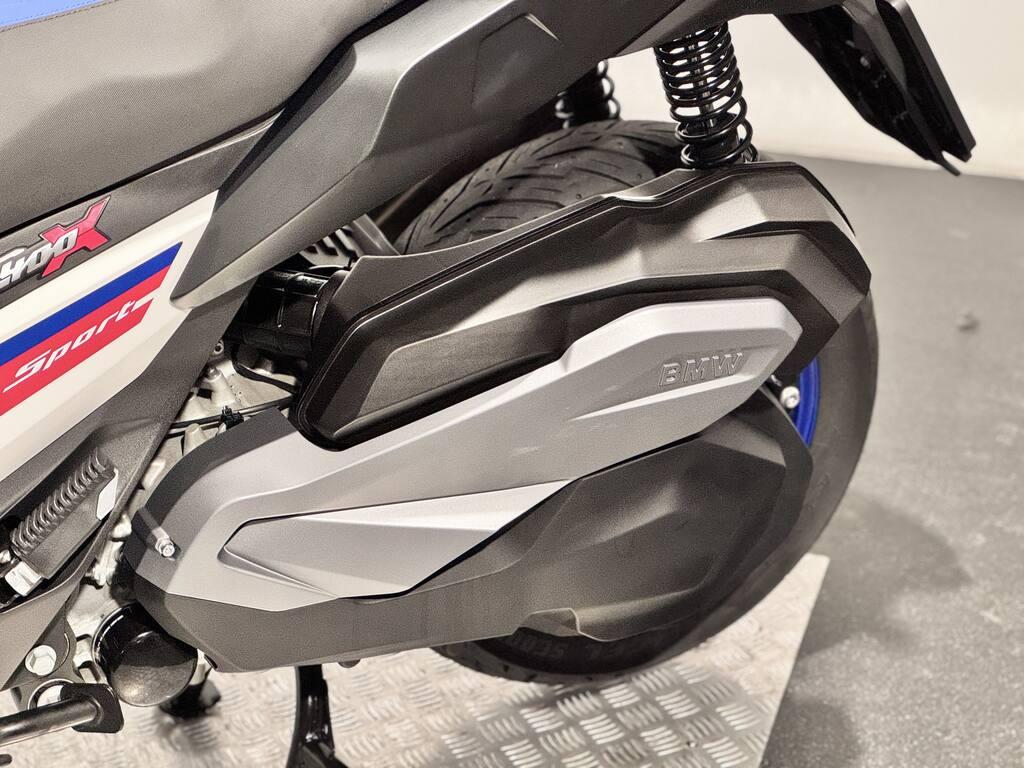 C 400 X