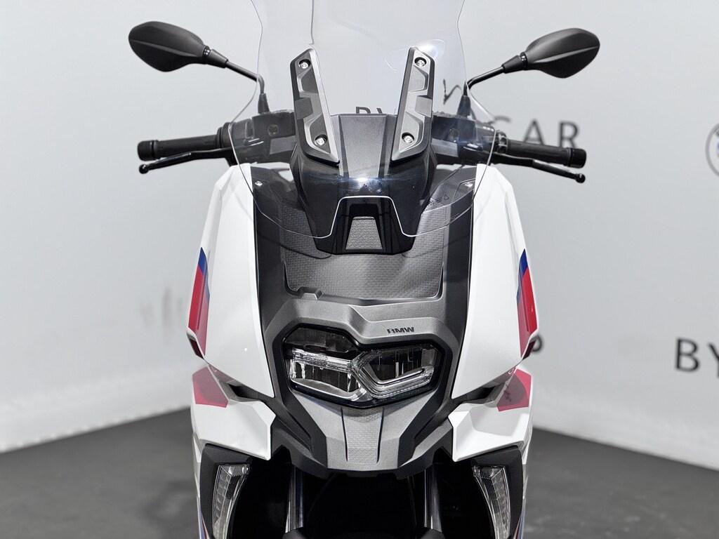 C 400 X