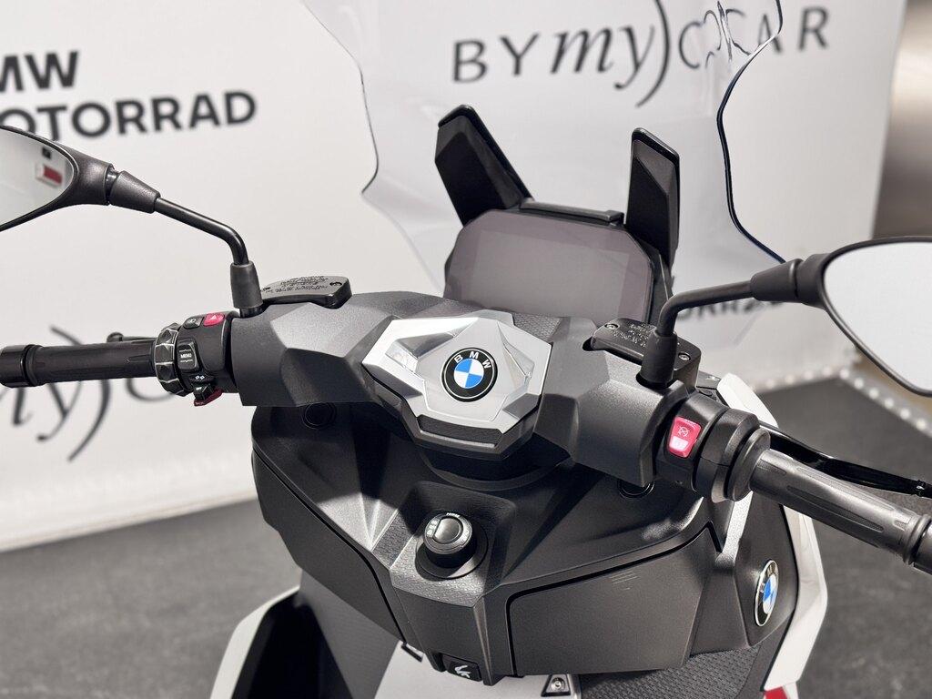 C 400 X