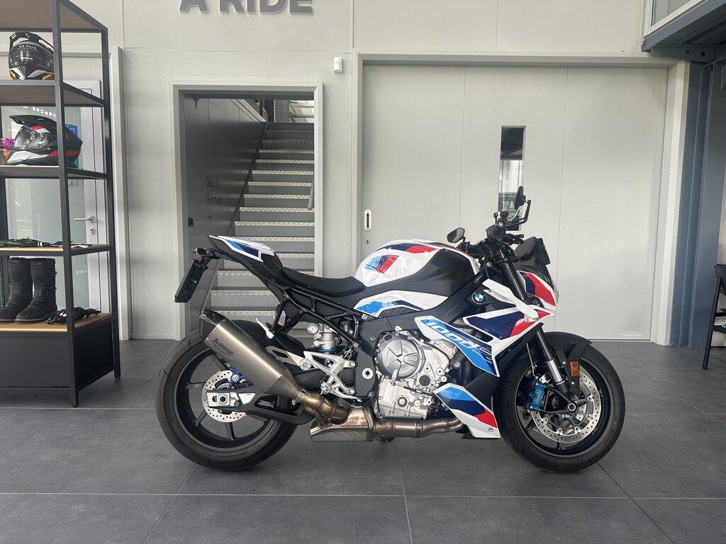 M 1000 R