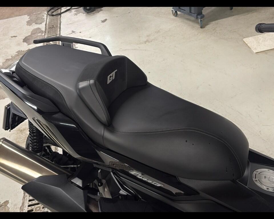 C 400 GT