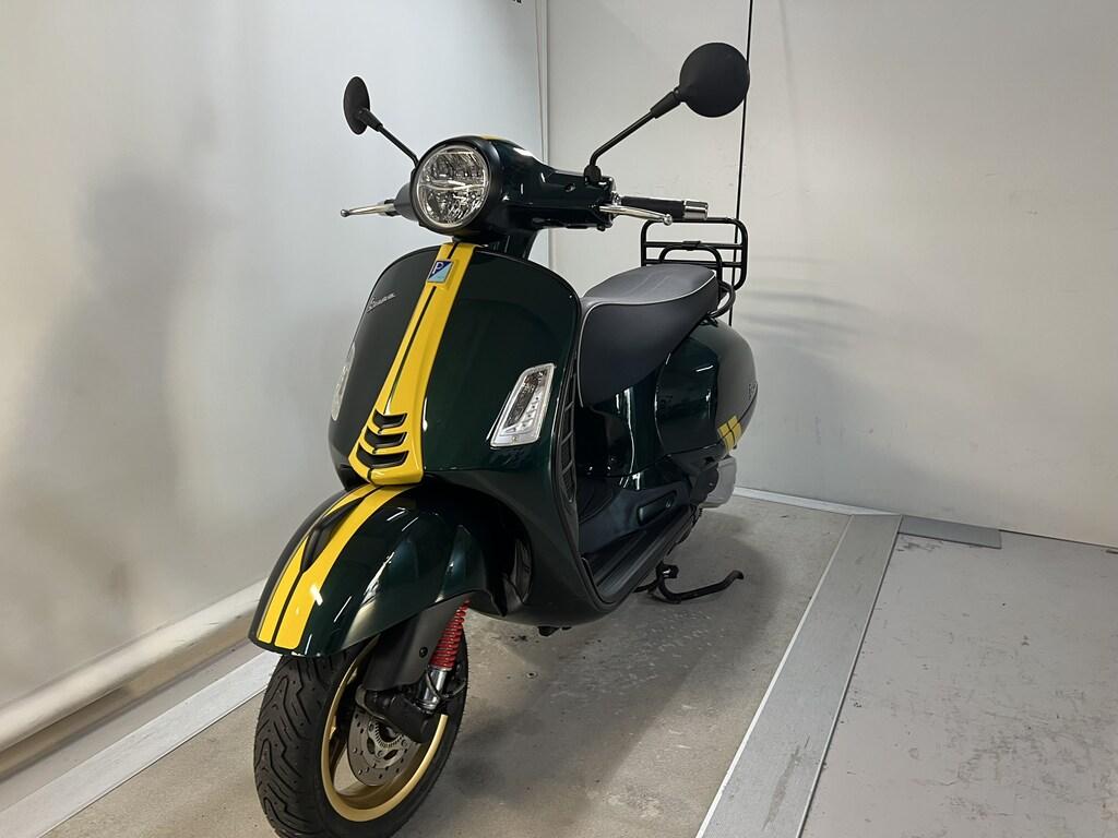 VESPA GTS 300
