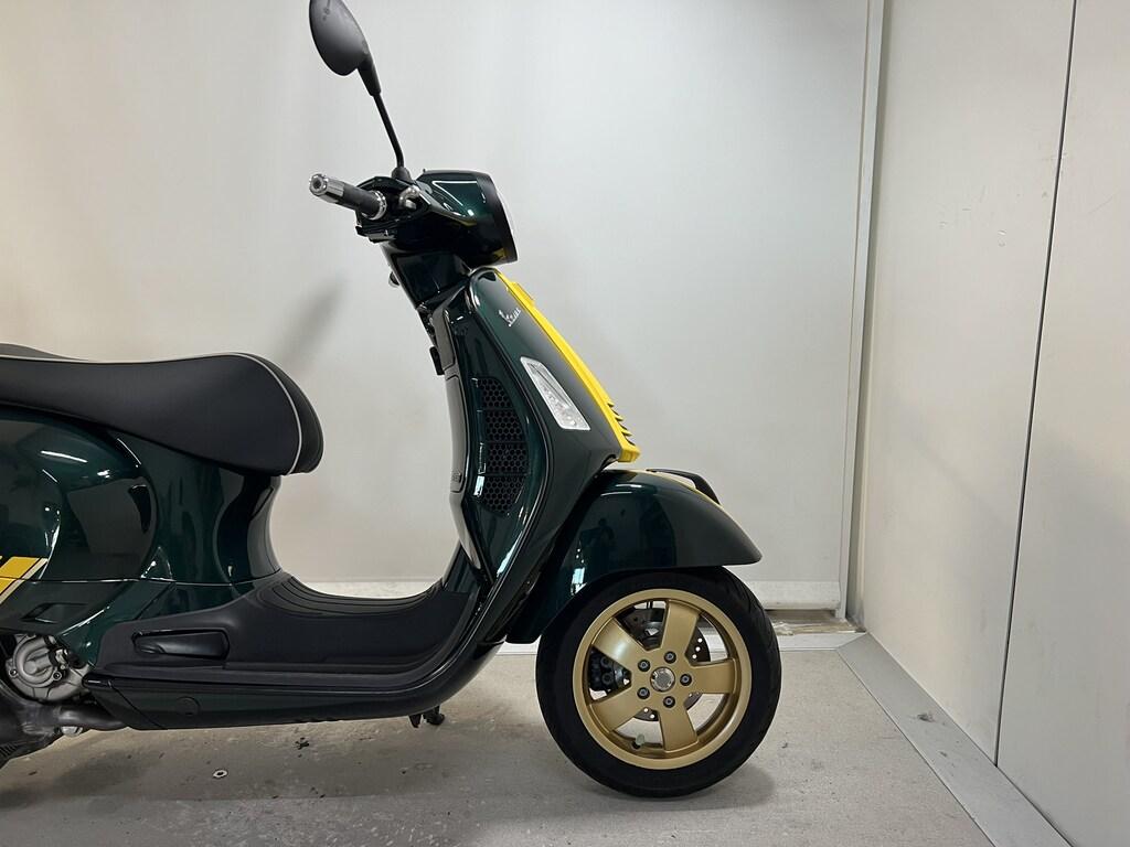 VESPA GTS 300