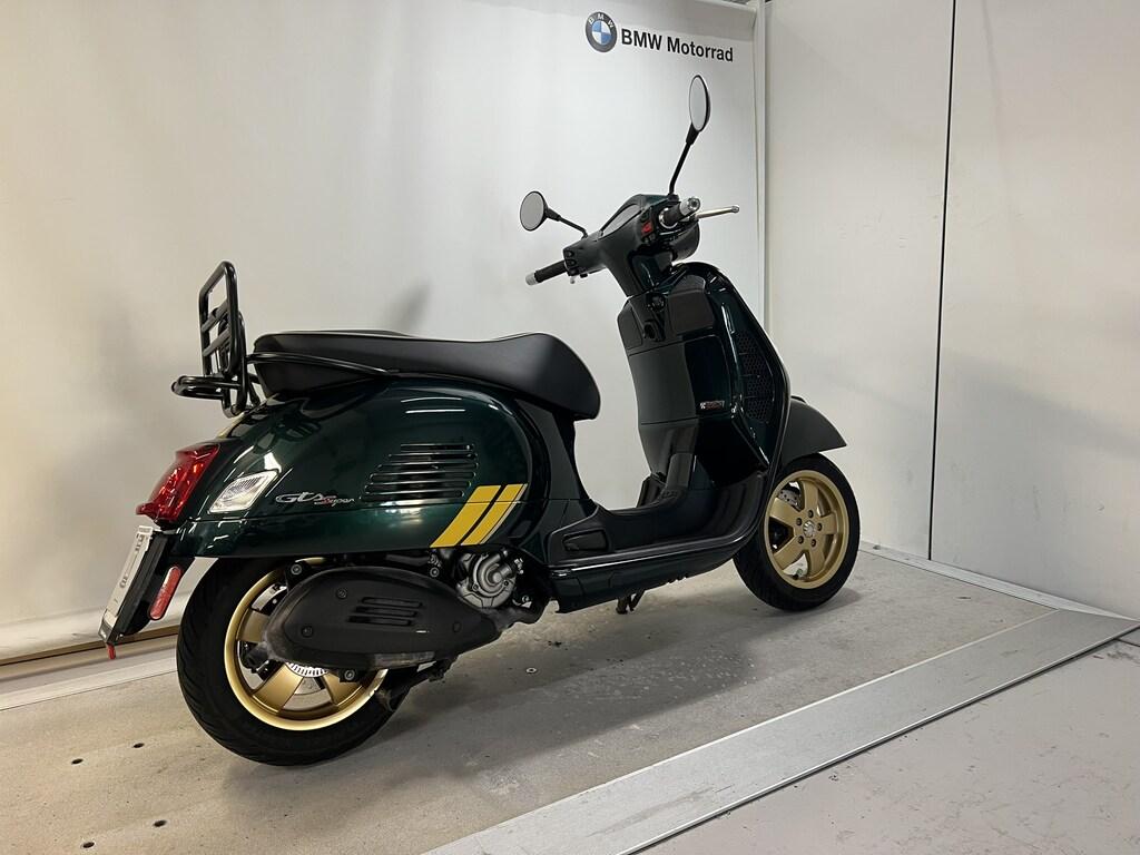 VESPA GTS 300