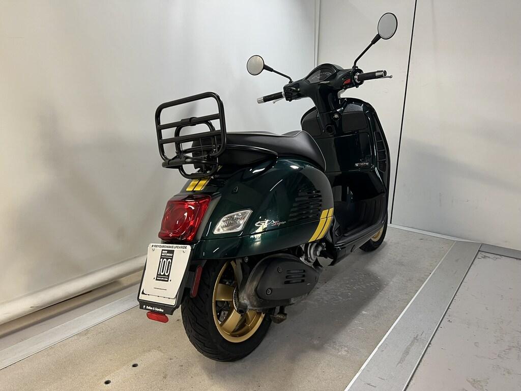 VESPA GTS 300