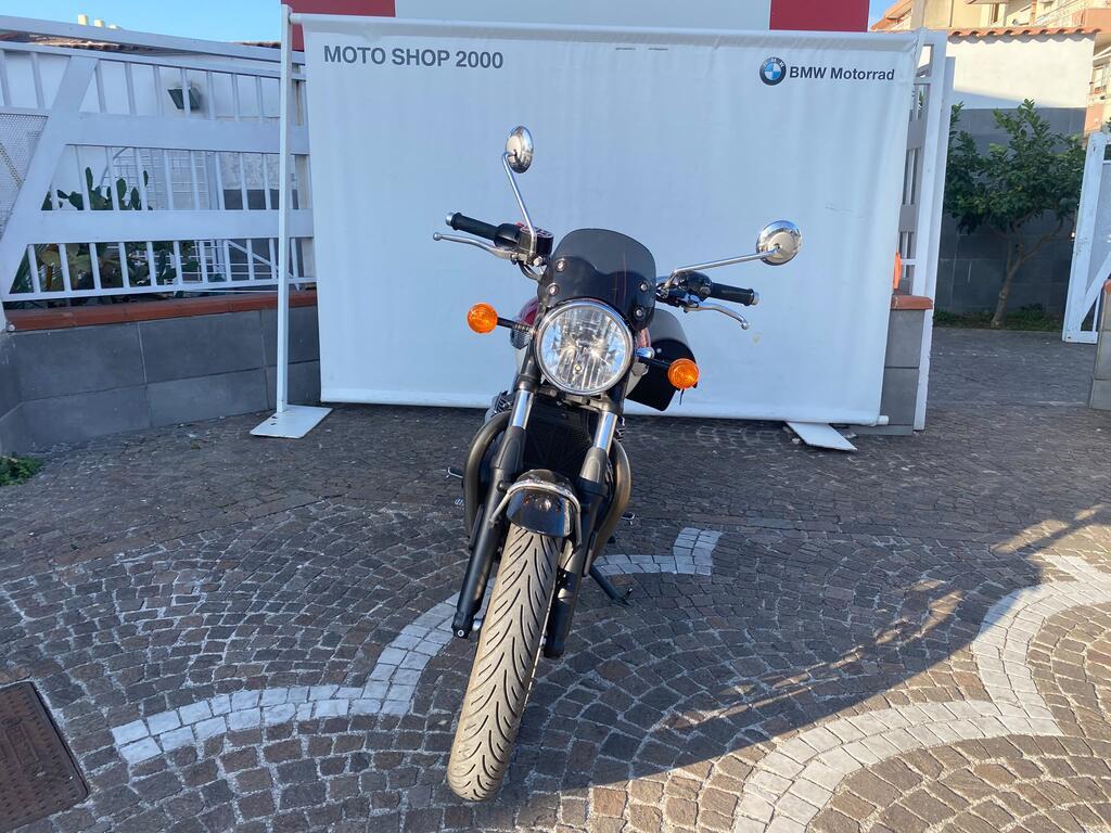 BONNEVILLE 900 T100