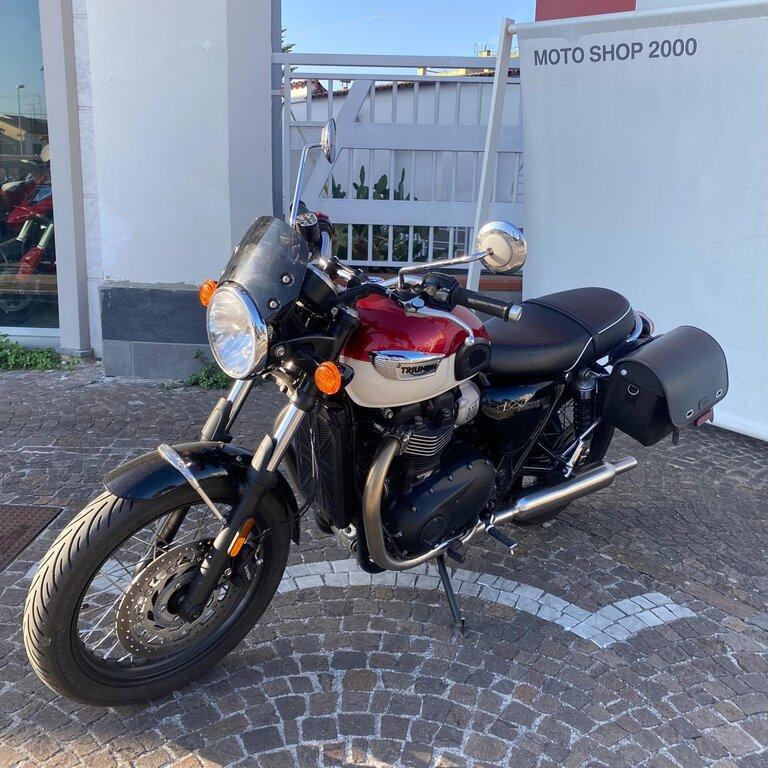 BONNEVILLE 900 T100