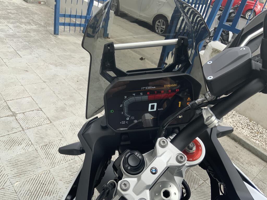 F 900 GS