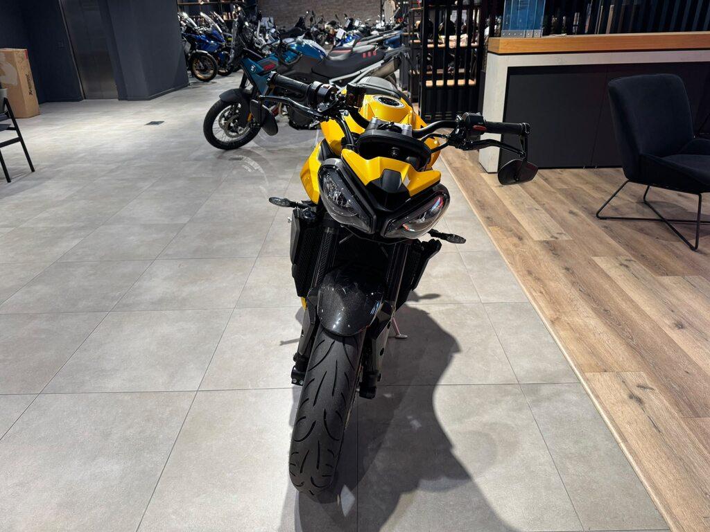 STREET TRIPLE 765