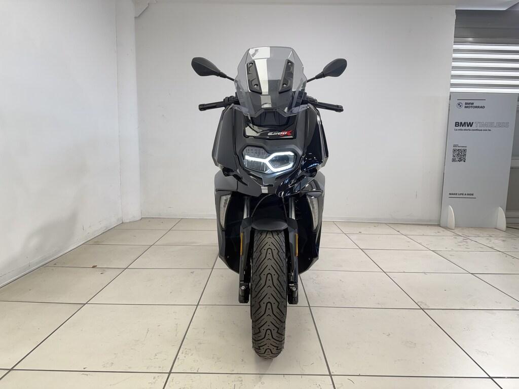 C 400 X