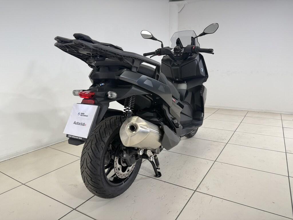 C 400 X