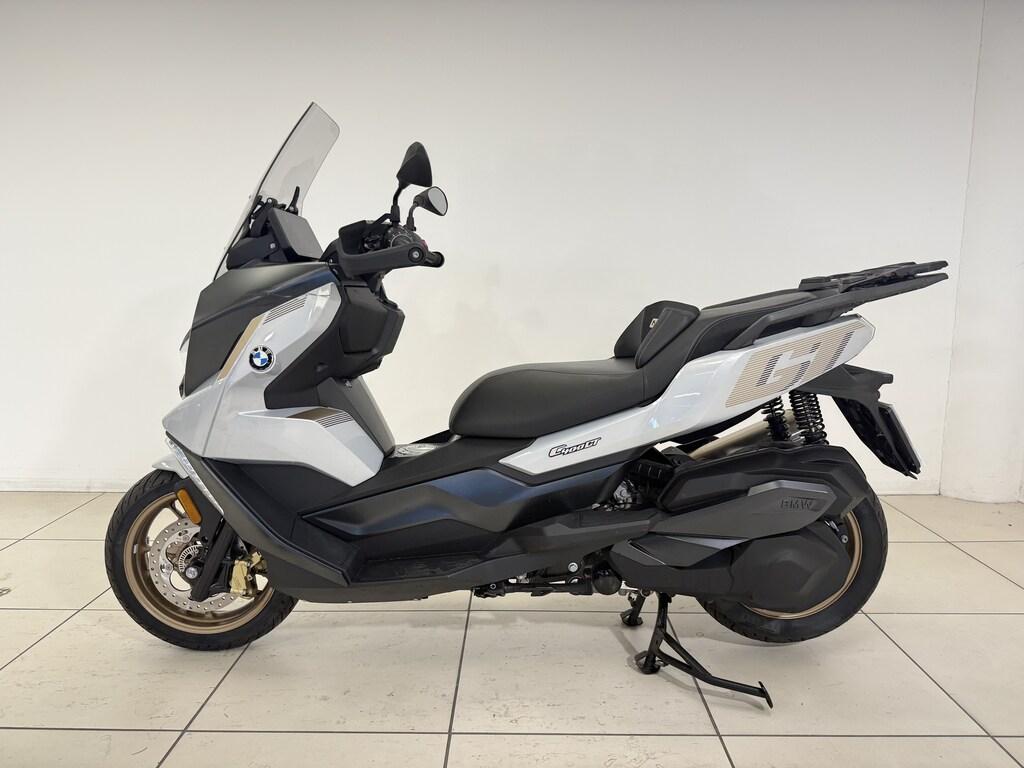 C 400 GT
