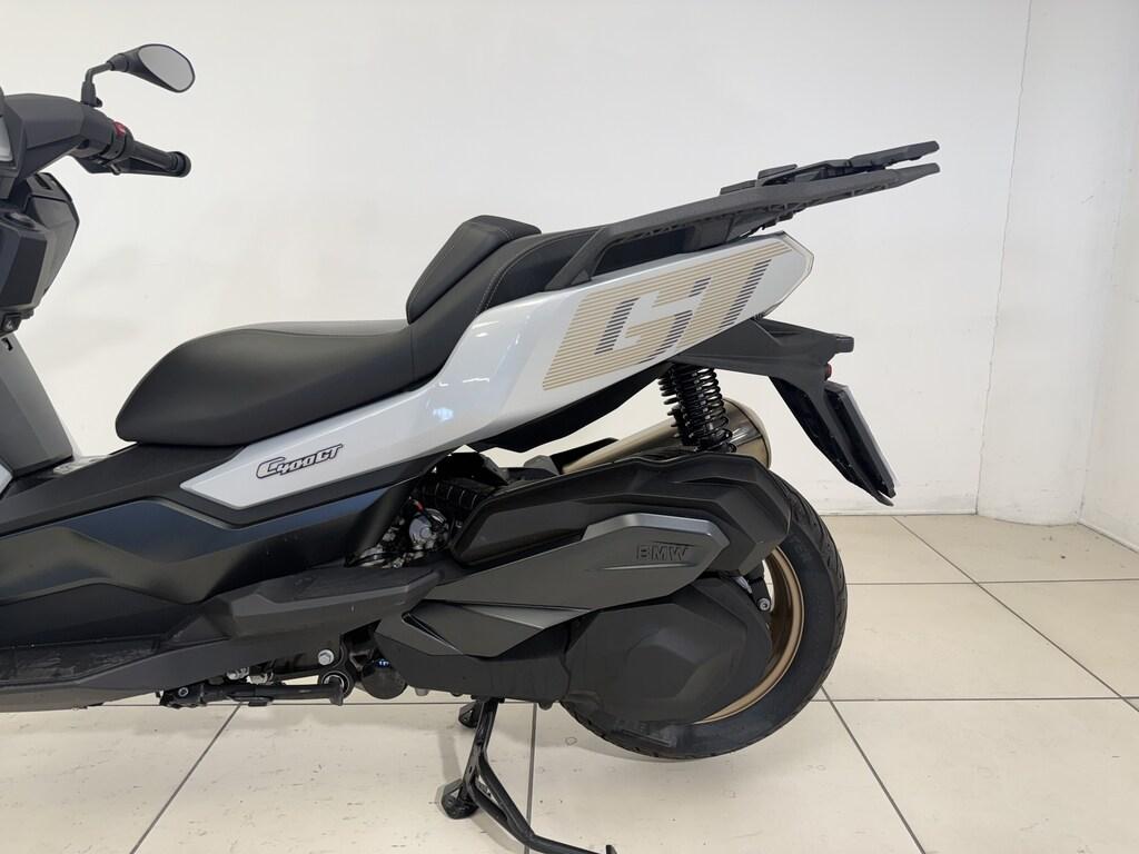 C 400 GT