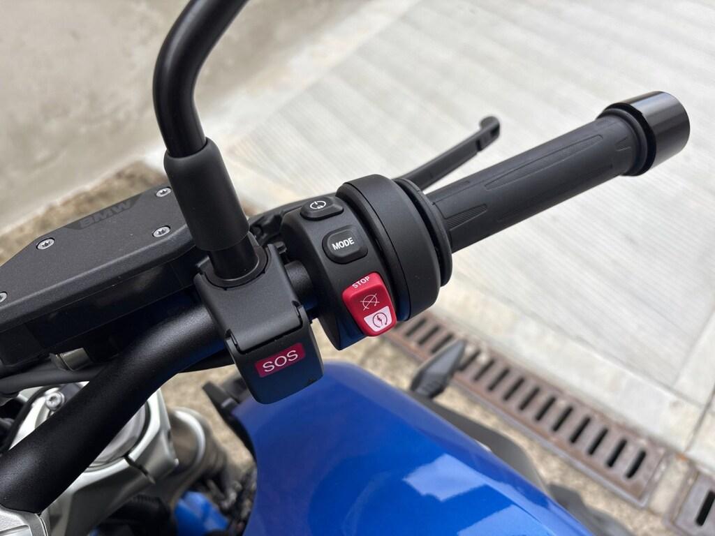 R 1300 R