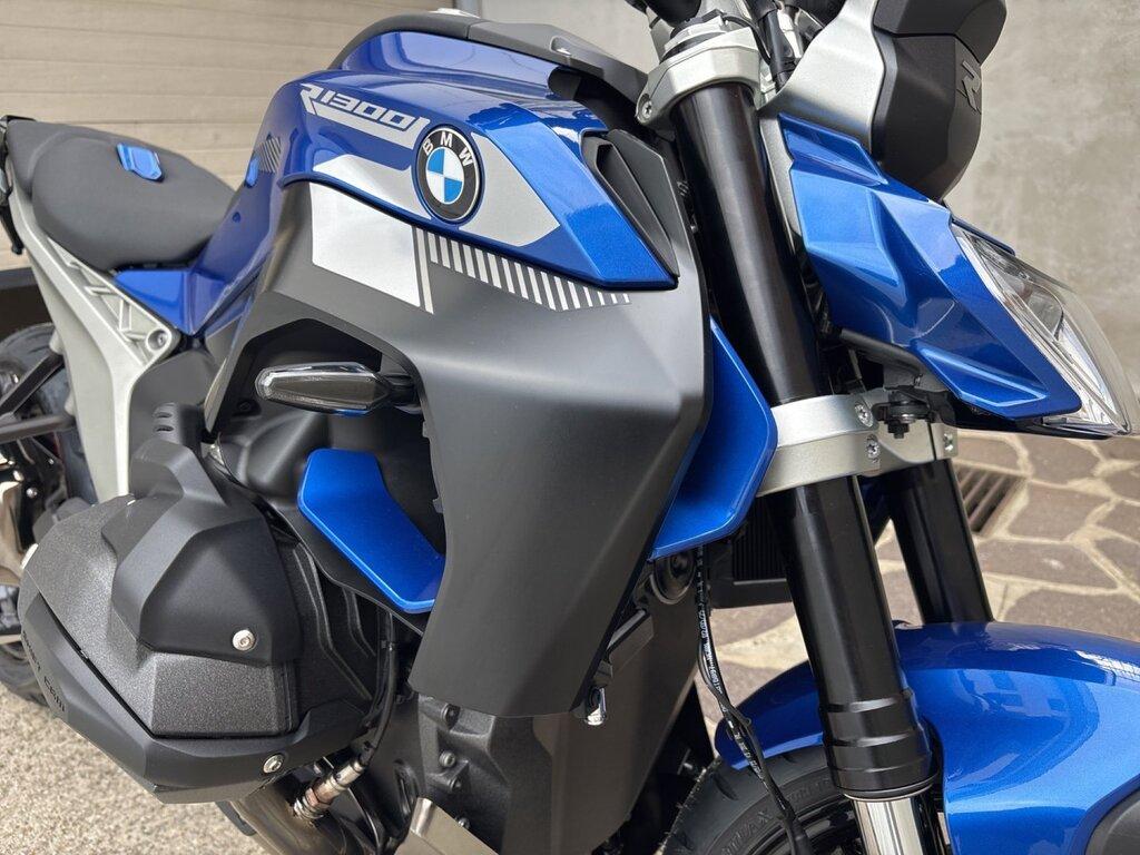 R 1300 R