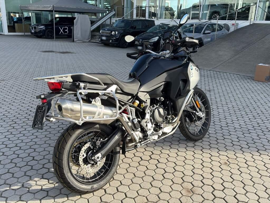F 900 GS