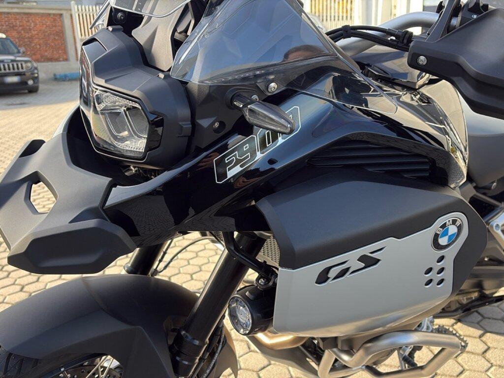 F 900 GS