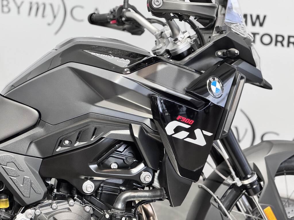 F 900 GS