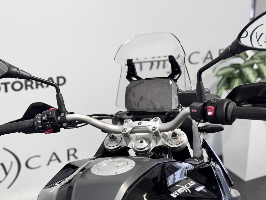 F 900 GS