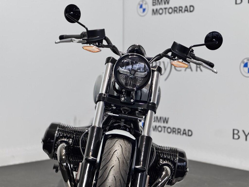 R 18