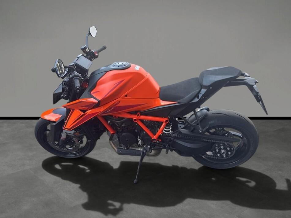 1390 SUPER DUKE