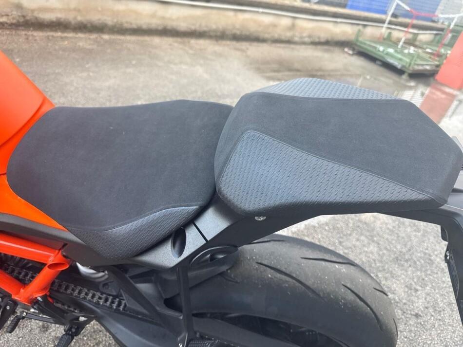 1390 SUPER DUKE