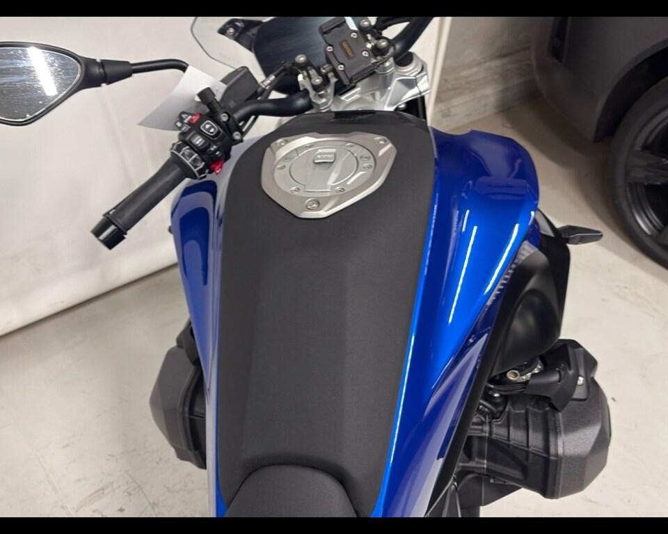 R 1250 R