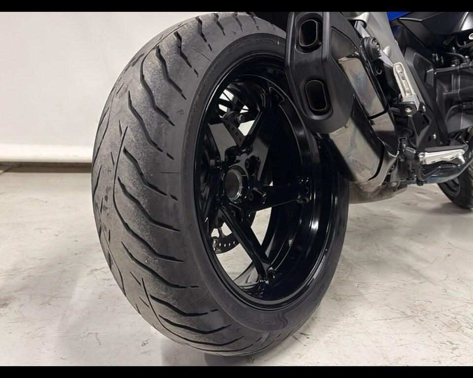 R 1250 R