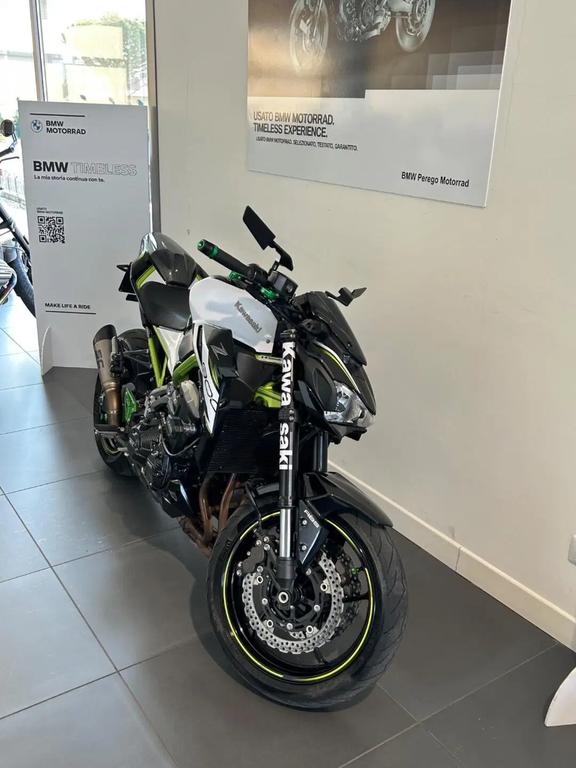 Z 900