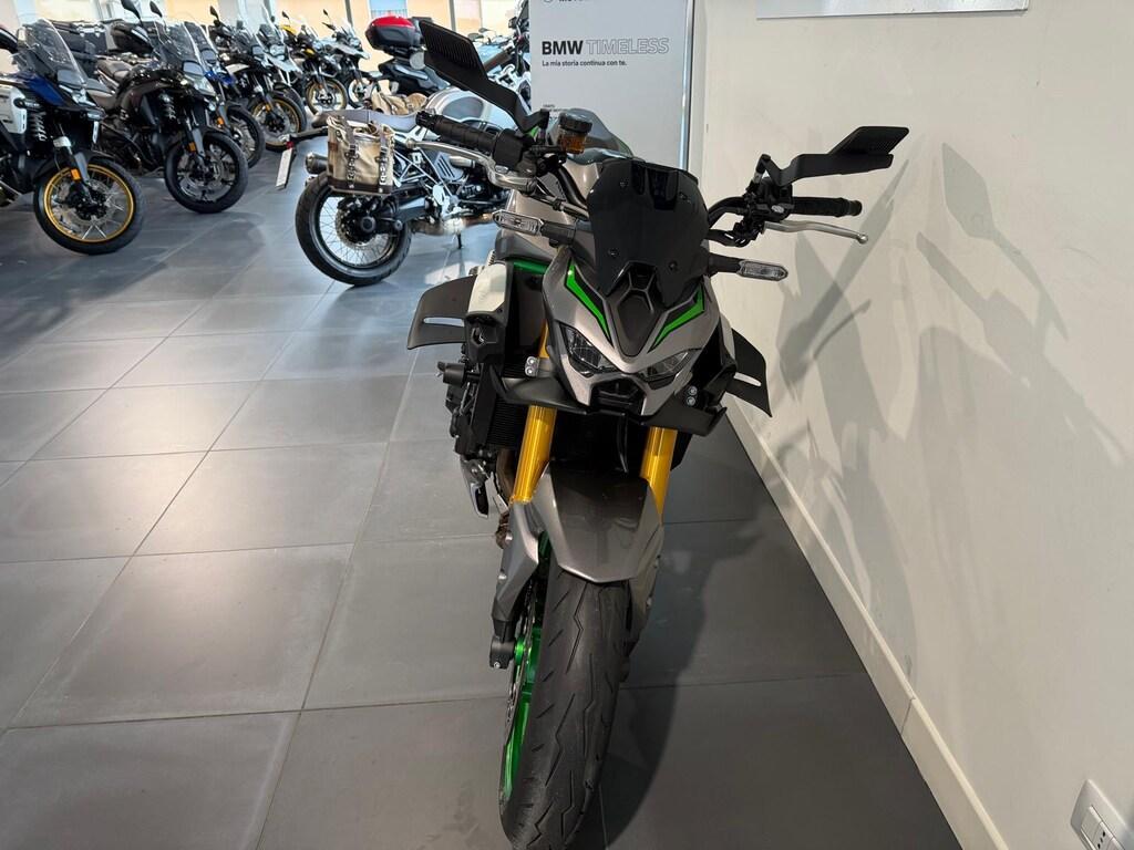Z 900