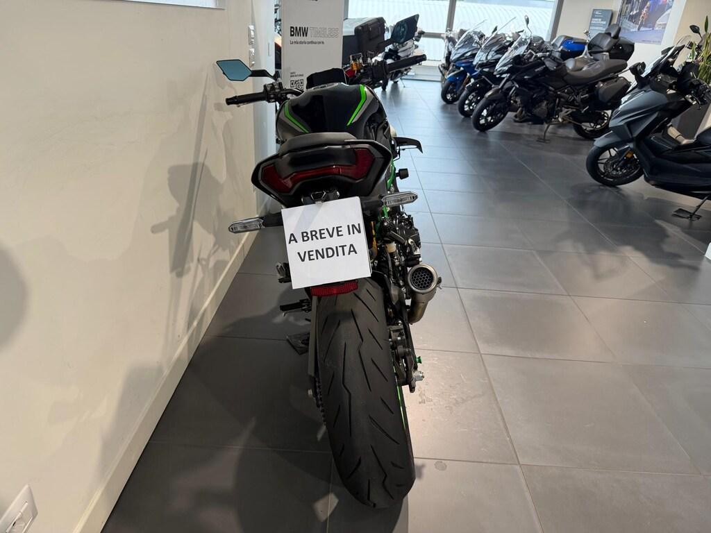 Z 900