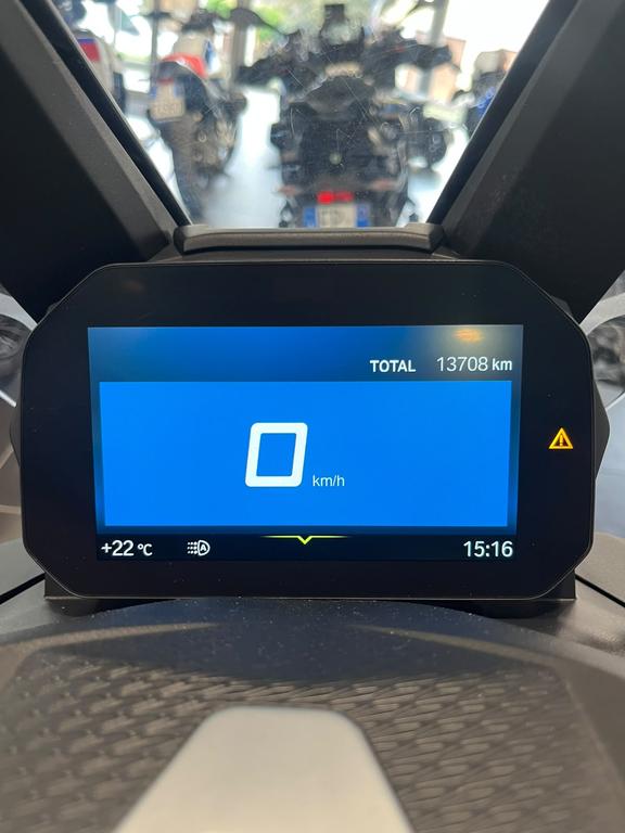 C 400 X