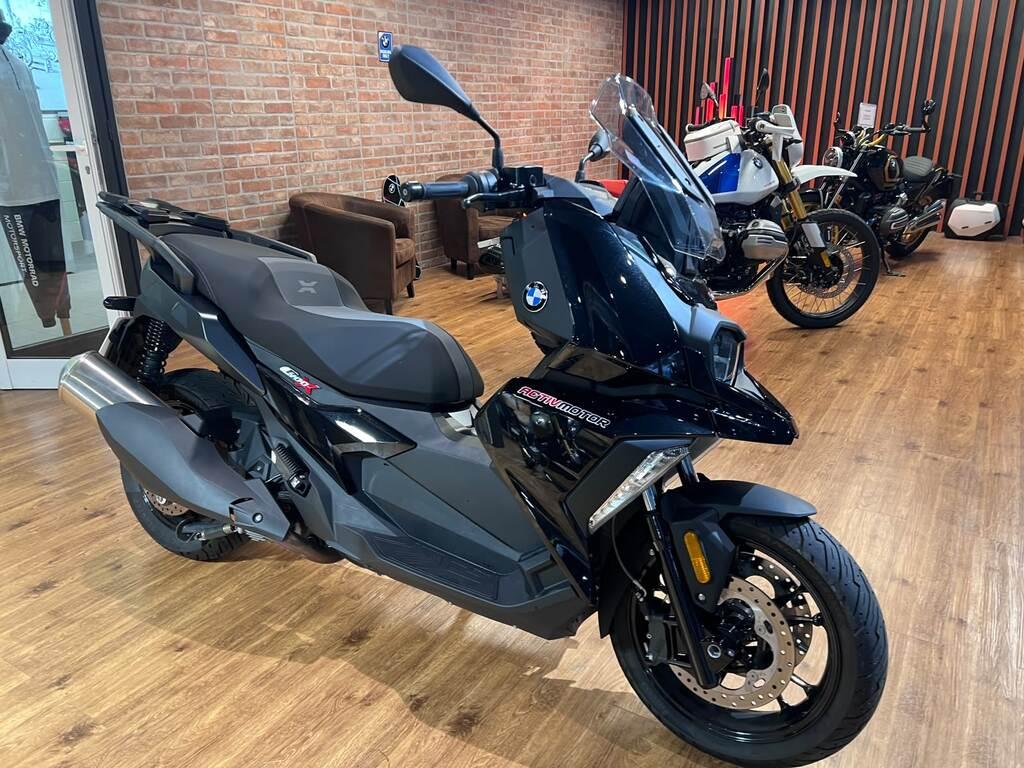 C 400 X