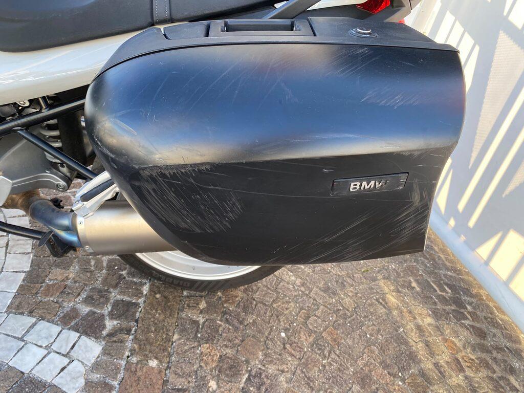 R 1200 R