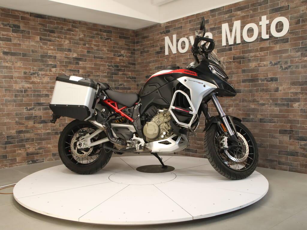 MULTISTRADA V4