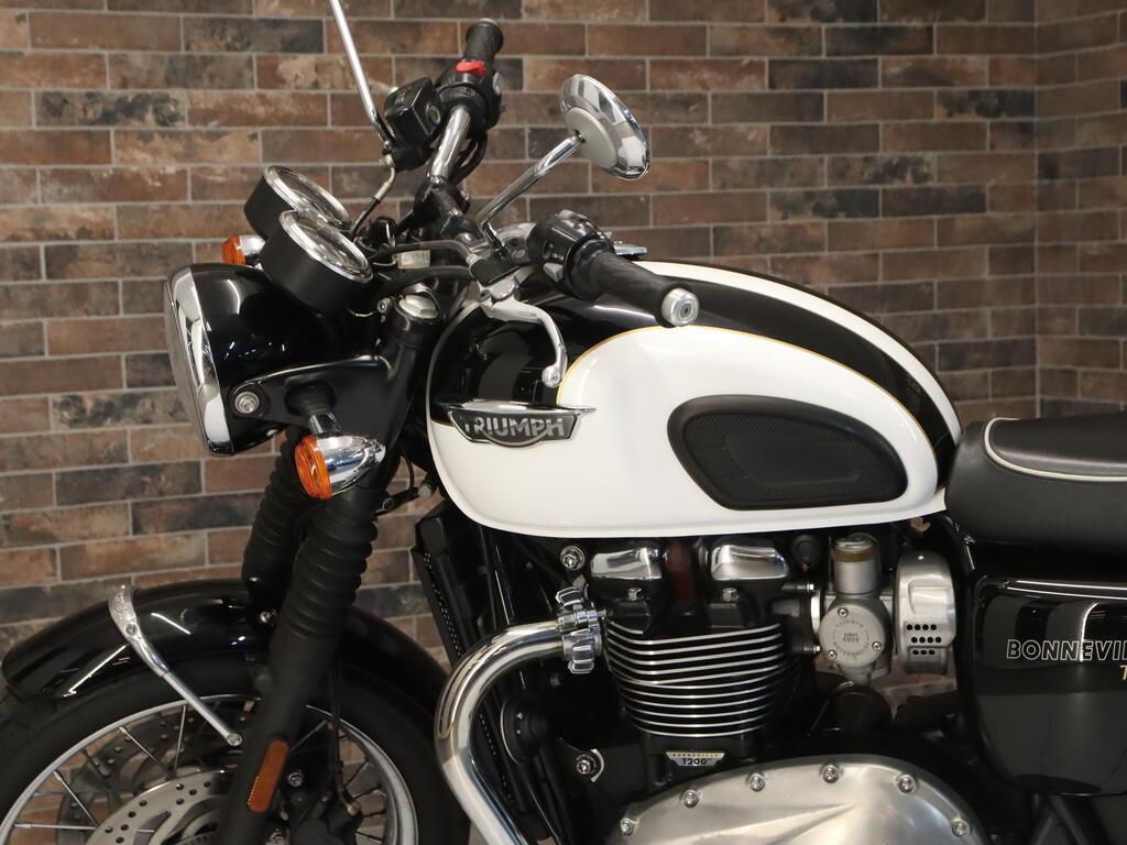 BONNEVILLE 1200 T120
