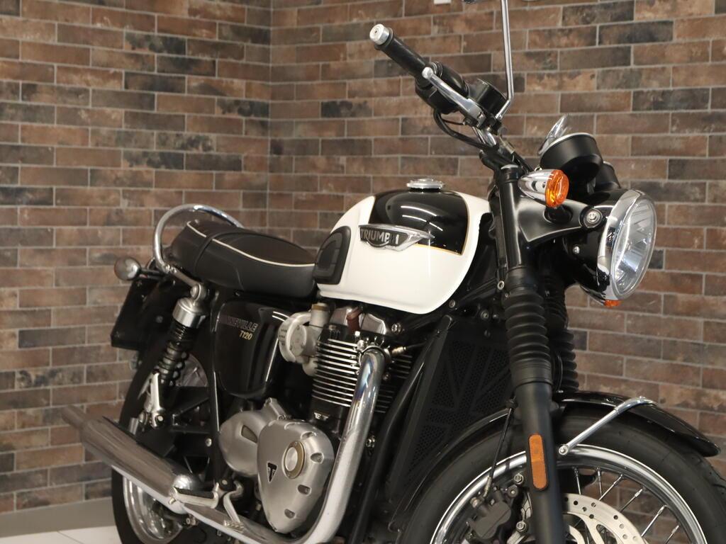 BONNEVILLE 1200 T120