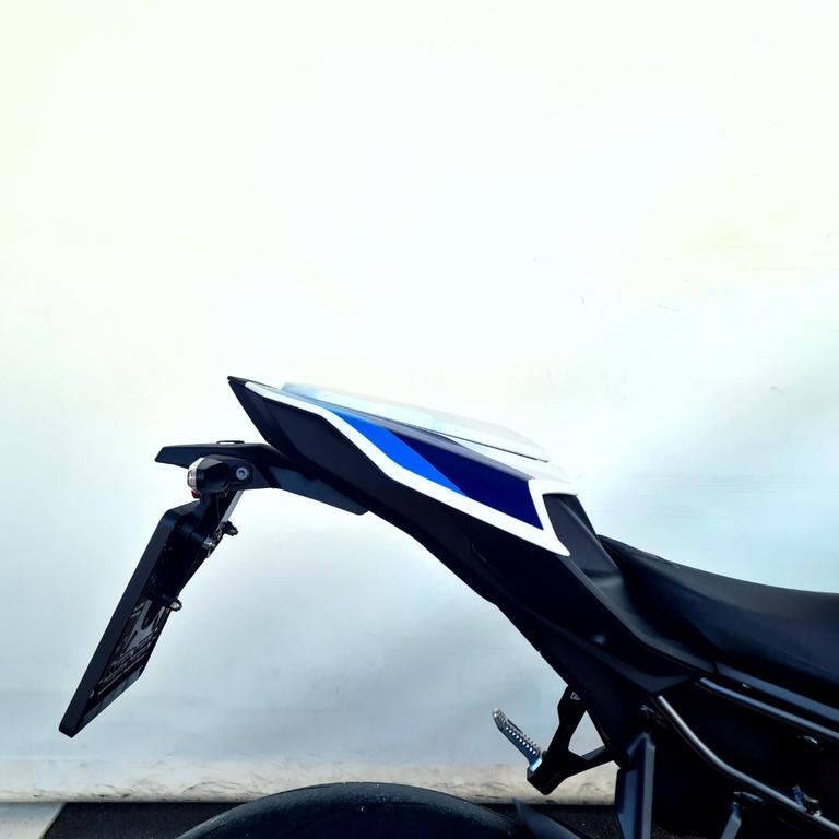 M 1000 R