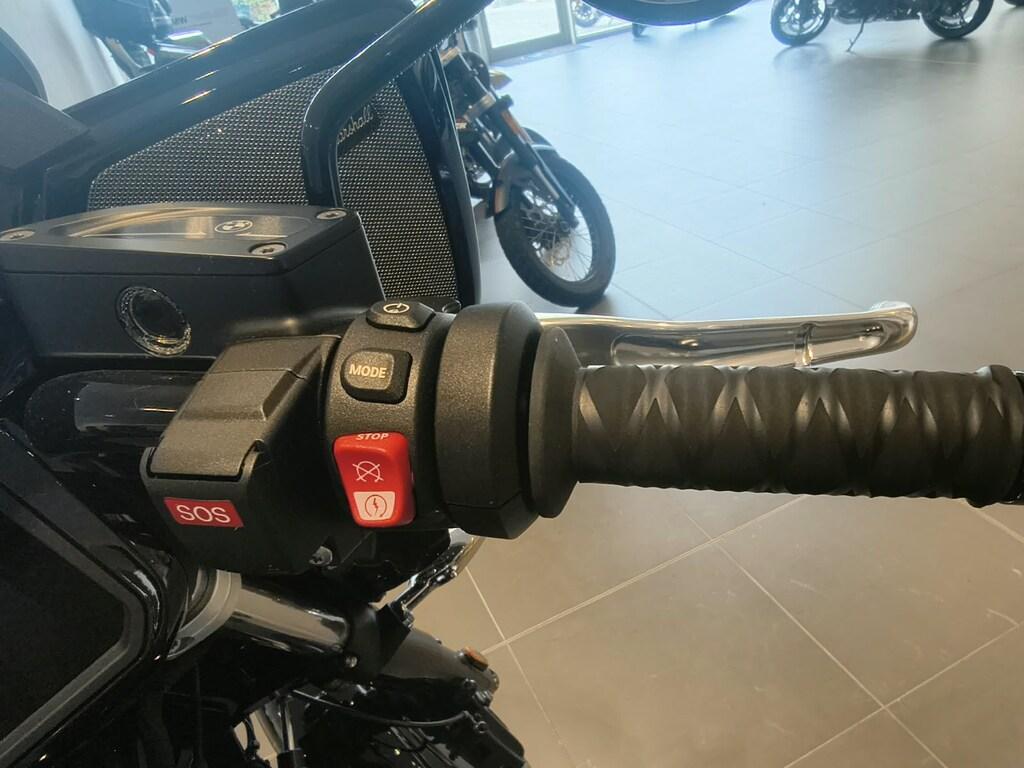 R 18