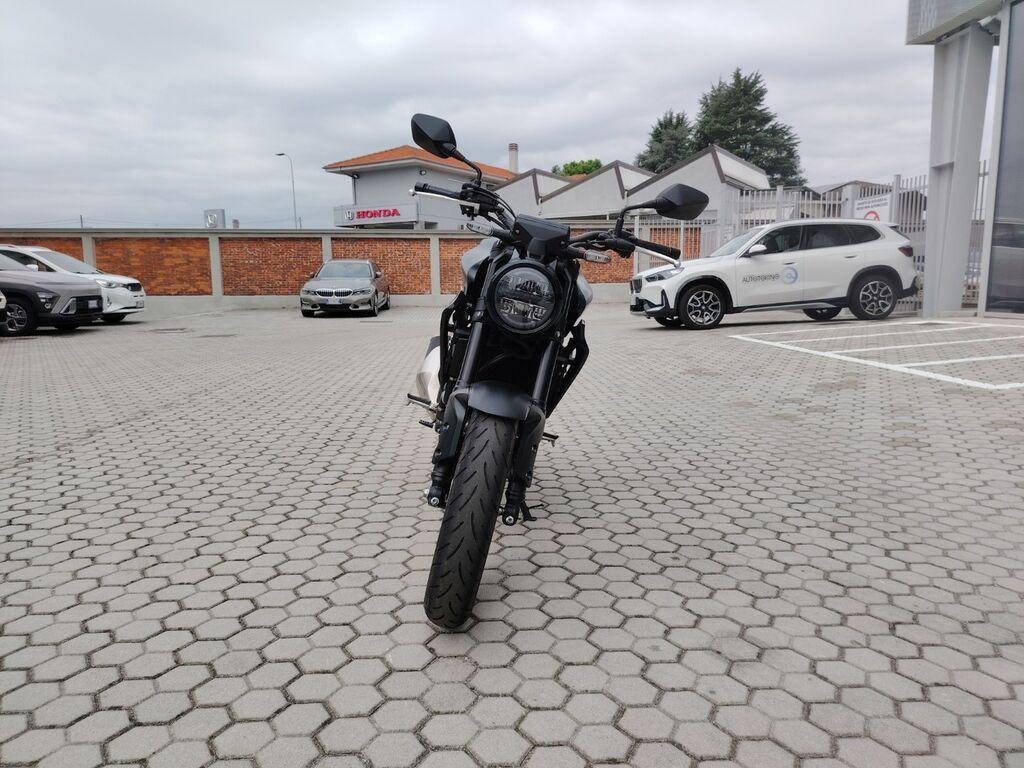 CB 300 R