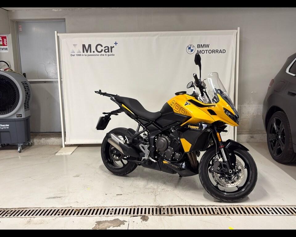 TIGER 800