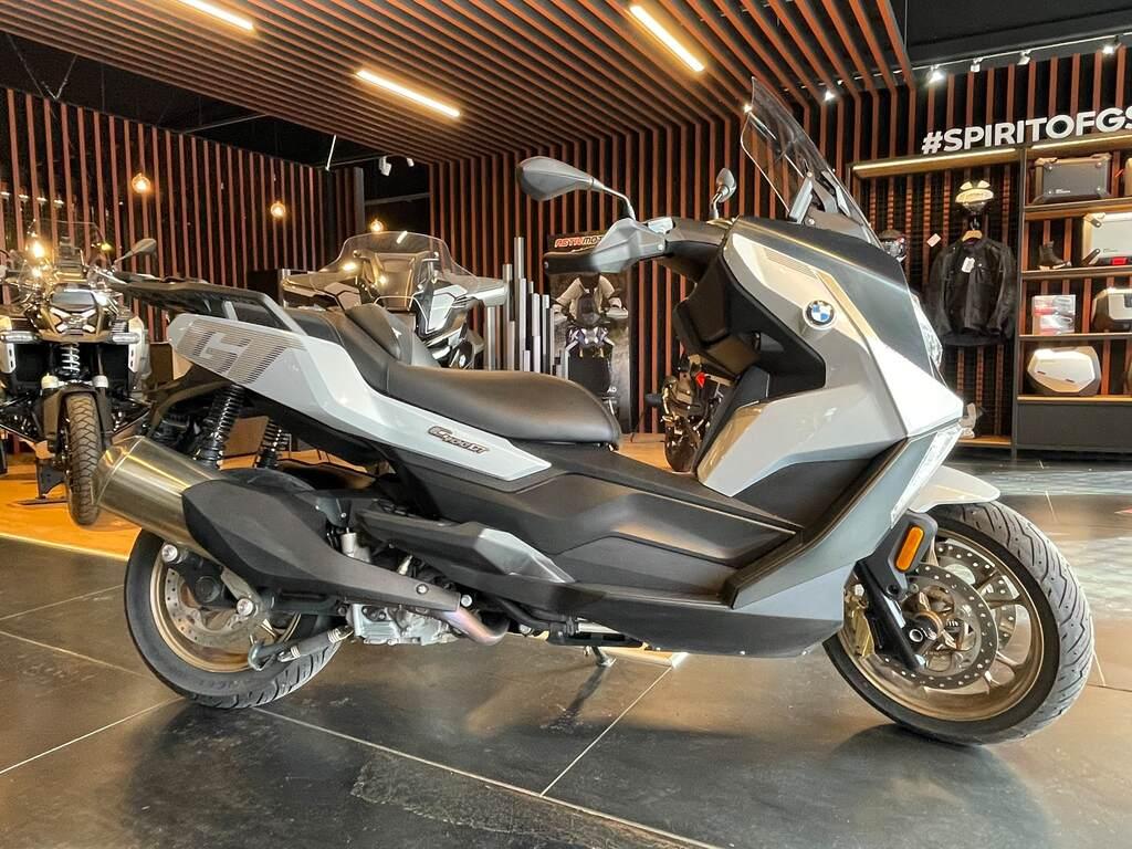C 400 GT