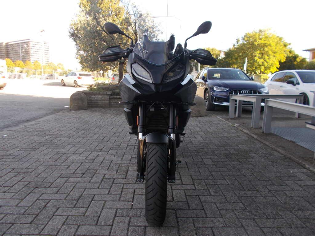 F 900 XR